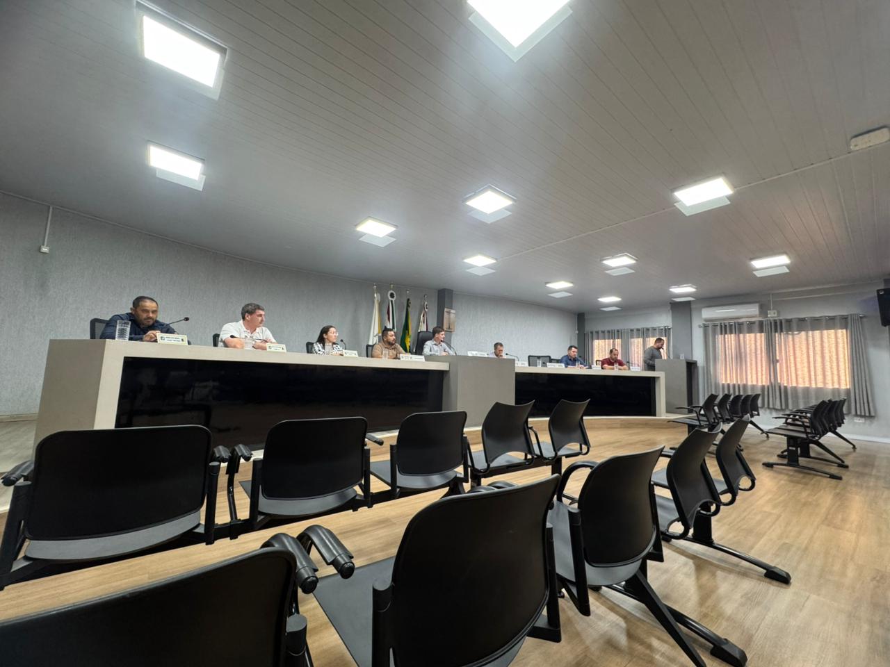 Na 36ª Sessão Ordinária Do Dia 20 De Outubro Do Corrente Foram Apresentadas, Discutidas E Votadas Às Seguintes Proposições