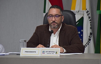 Nando Mello é eleito presidente do legislativo cerqueirense